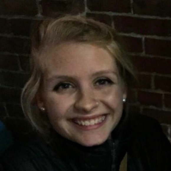 Meet your Posher, Brighid - Picture 1 of 1